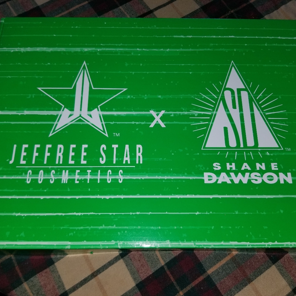 Jeffree Star & Shane Dawson Pig Mirror